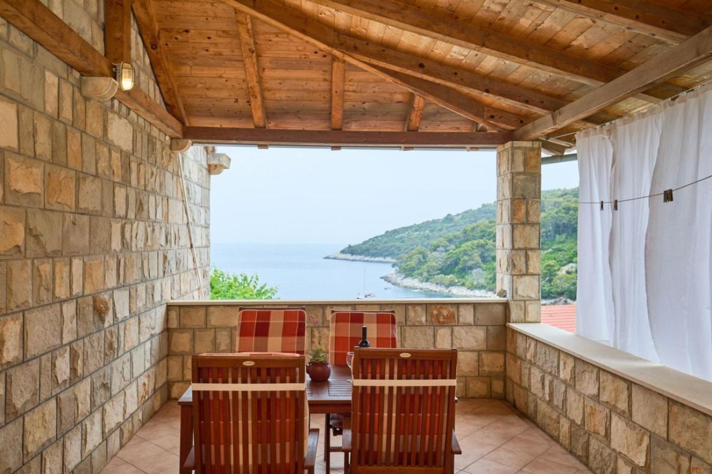 In With Sea View, Balcony, Air Conditioning, Wifi 5197-2 Saplunara